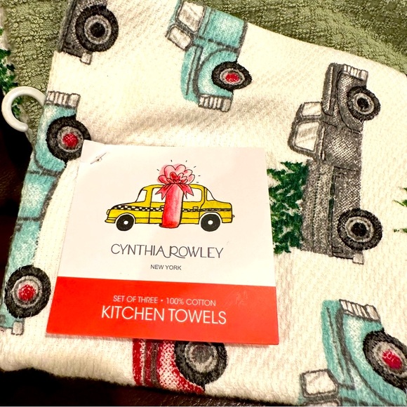 Cynthia Rowley Colorful Trucks Trees in Back Set of 3 Christmas Towels New!! - Picture 2 of 2